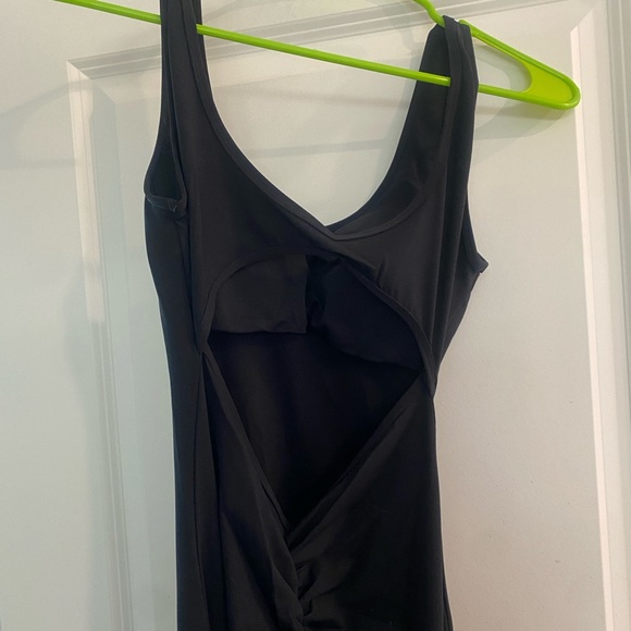 Jumpsuit/Romper size small padded bra sleeveless flare leg black 1 piece - Picture 7 of 9